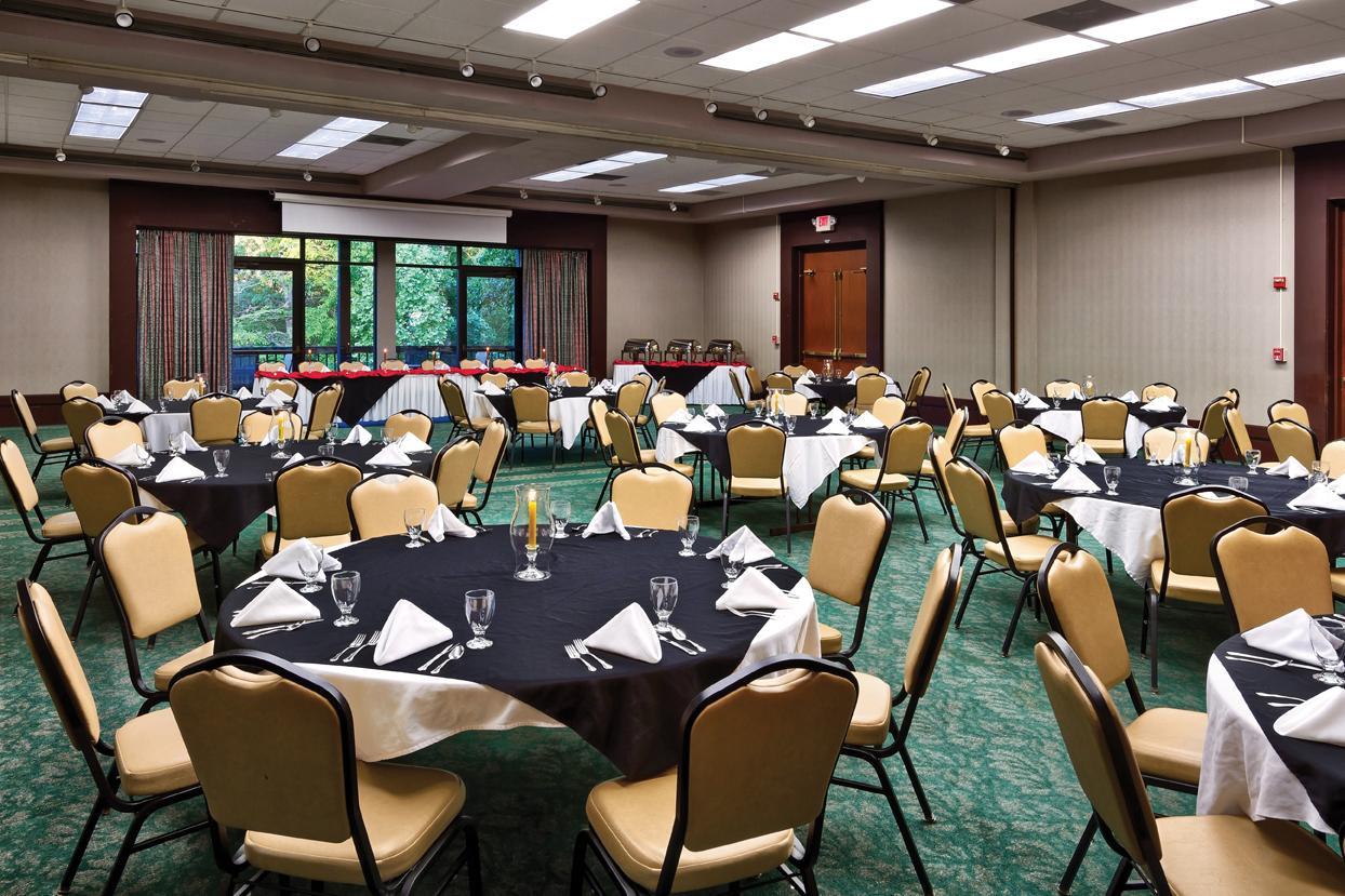 Shawnee Lodge & Conference Center West Portsmouth Bagian luar foto